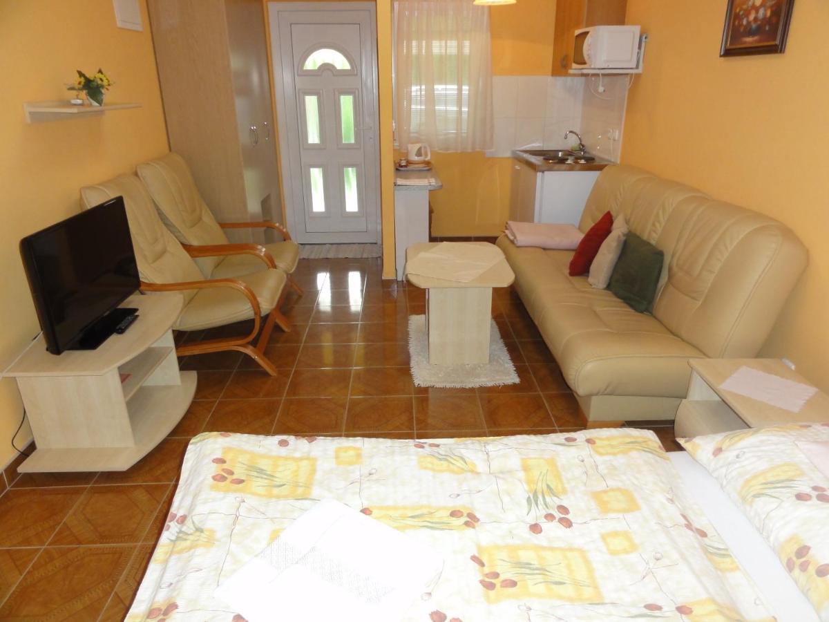 Apartmány Úsmev Veľký Meder Exterior foto